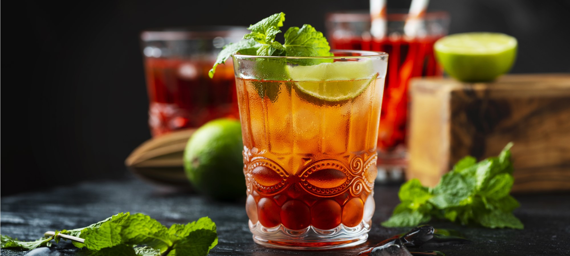Напиток слабоалкогольный на основе плодового вина «Alc. ICE TEA»